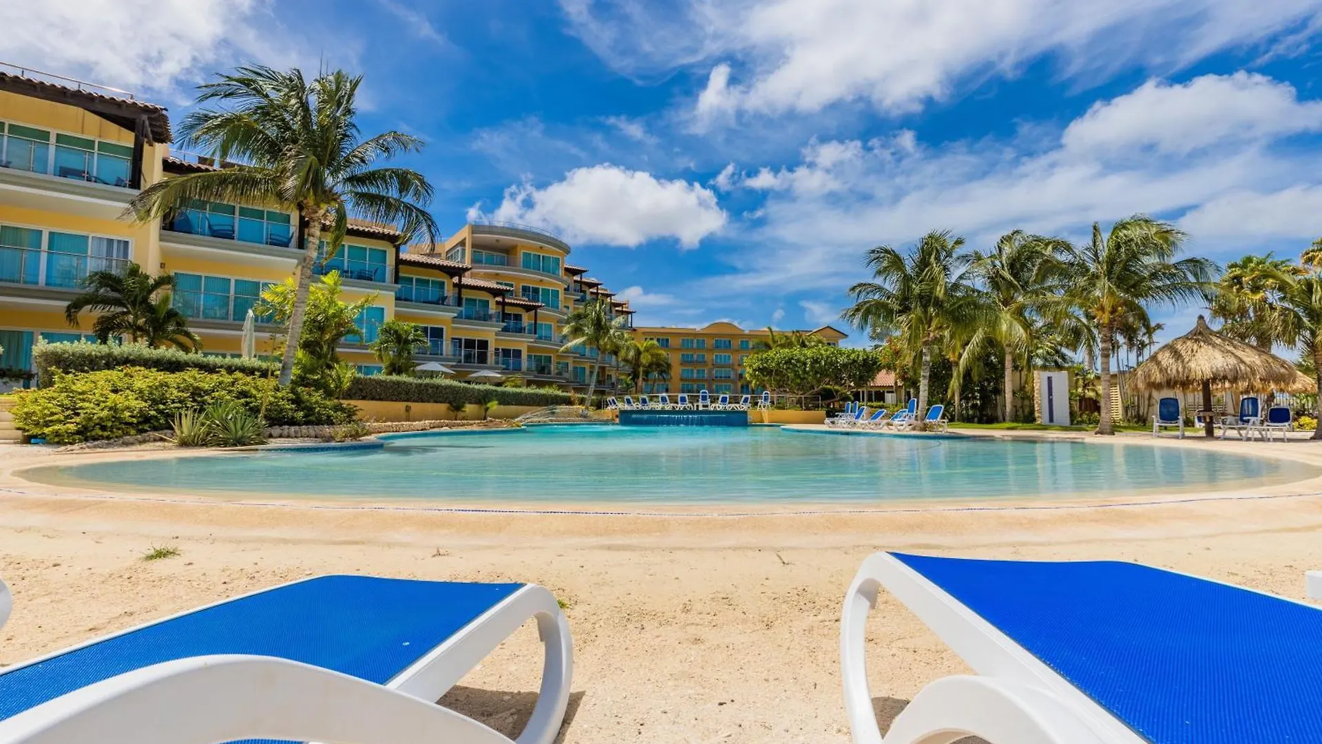 Relaxing And Classic Best Beachfront Condo Palm Beach Aruba
