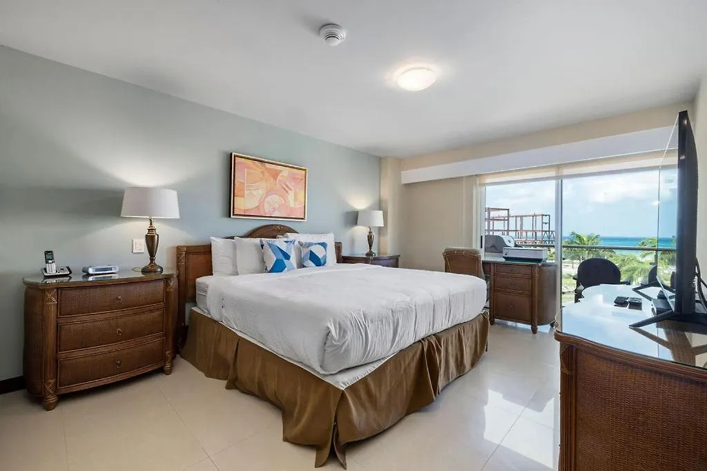 Relaxing And Classic Best Beachfront Condo Palm Beach Daire